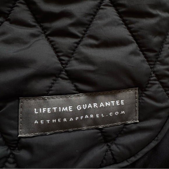 Aether Insulated Quilted Vega Vest Black Zip Closure, Pockets, Size XS / 1 - Picture 8 of 13